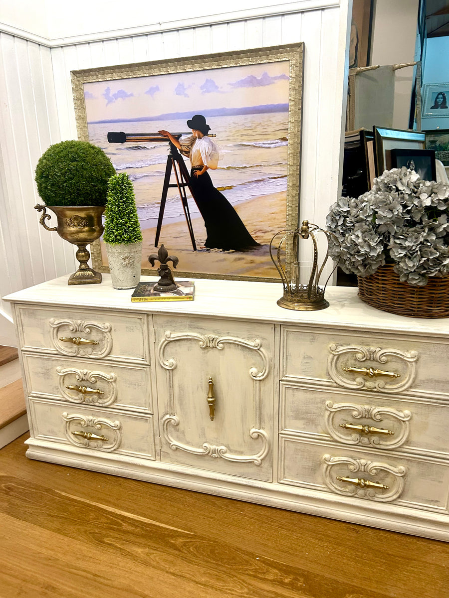 Vintage Dresser / TV unit