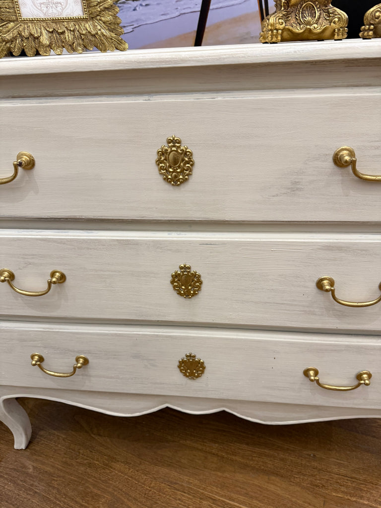 French Provincial Style Dresser/ Drawers