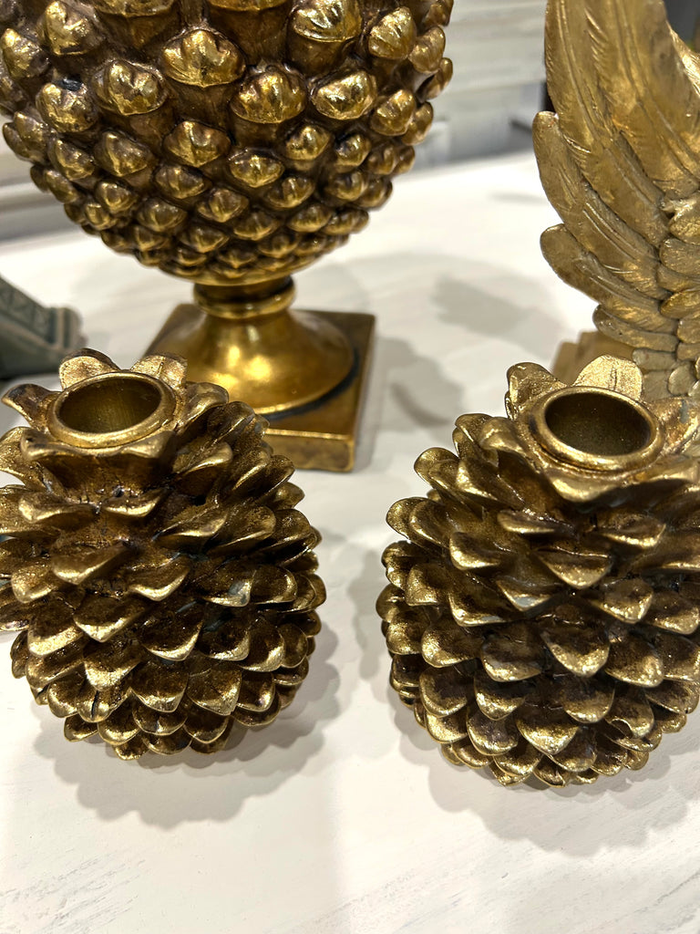 Single Pine Cone Candle holder