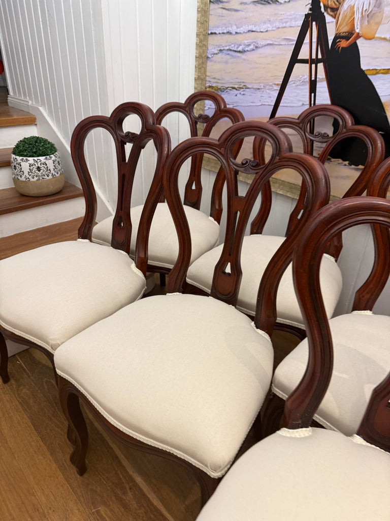 8 x Vintage Queen Anne Dining Chairs