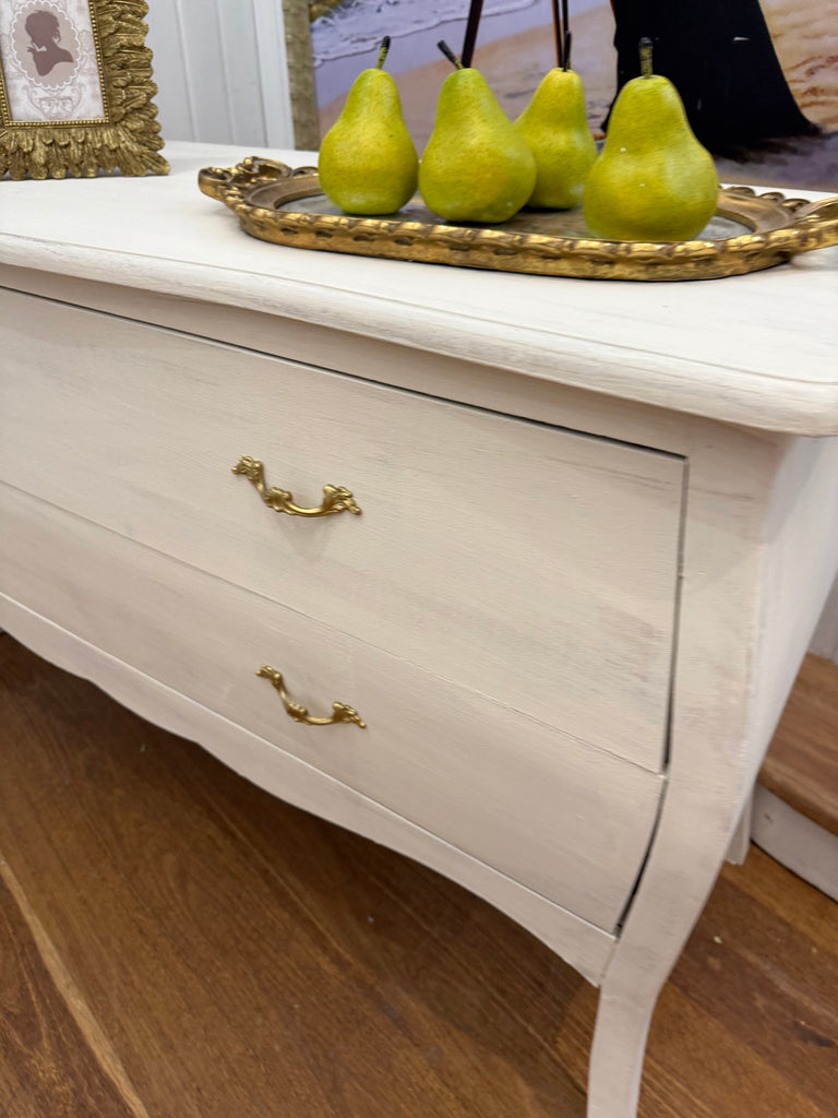 French Provincial Style Dresser/ Drawers