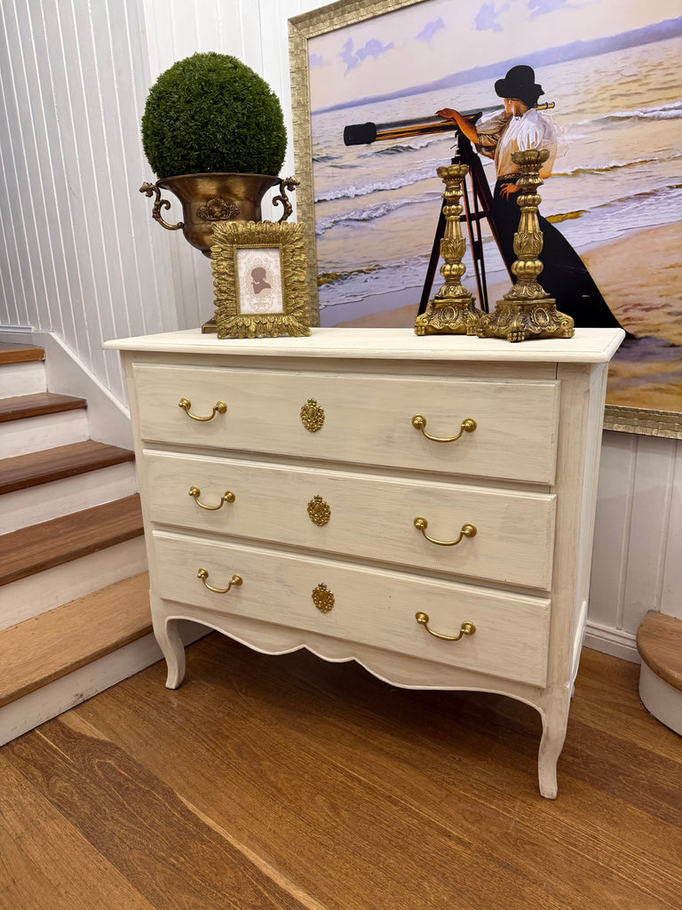 French Provincial Style Dresser/ Drawers