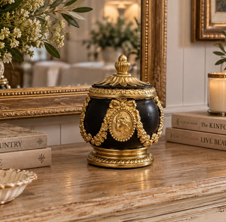 Elegant Black and Gold Pot