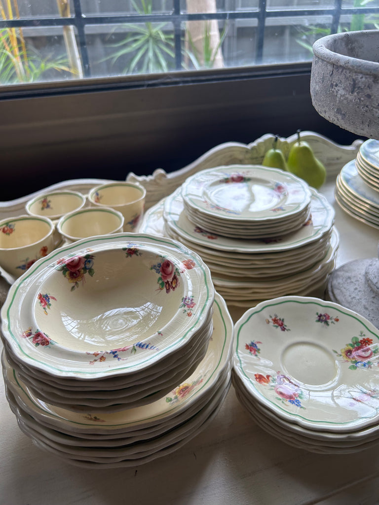 Royal Doultan 1930s Dinner Set D5217