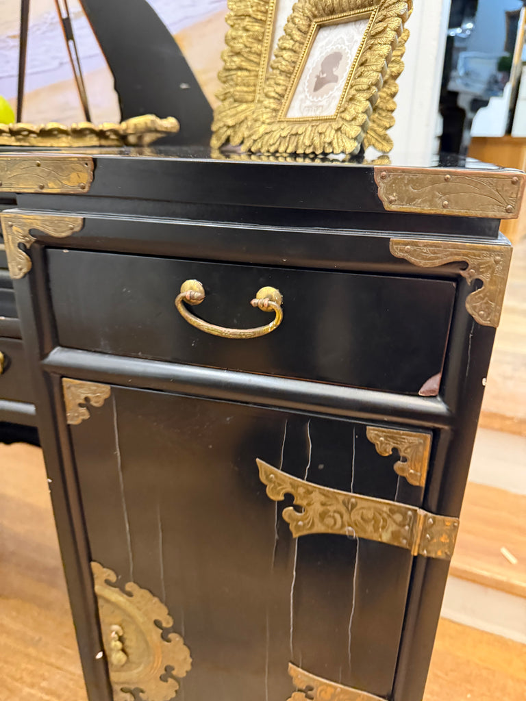 Chinoiserie Style Dresser
