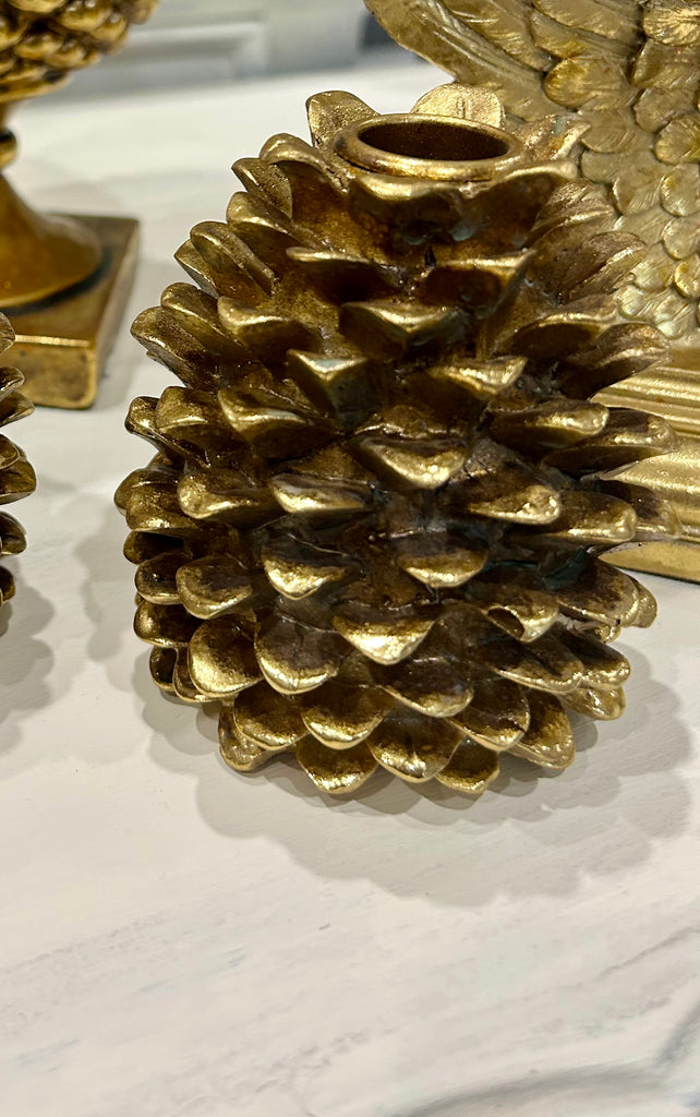 Single Pine Cone Candle holder