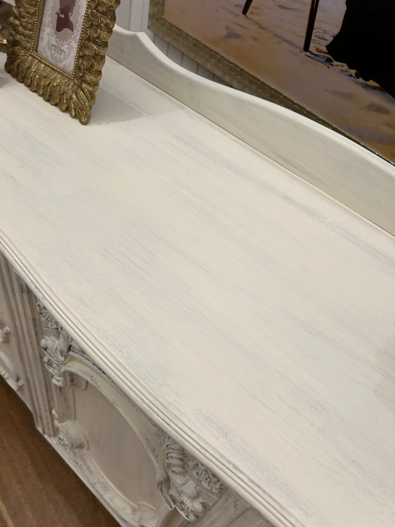 Vintage Dresser/ TV unit