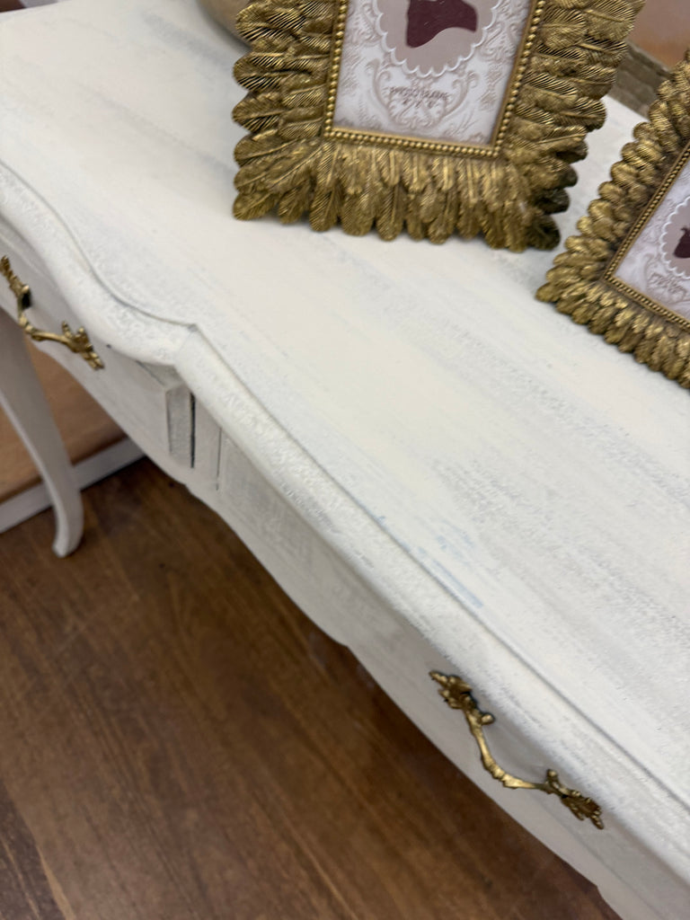 Vintage Queen Anne French Provincial Style Console Table