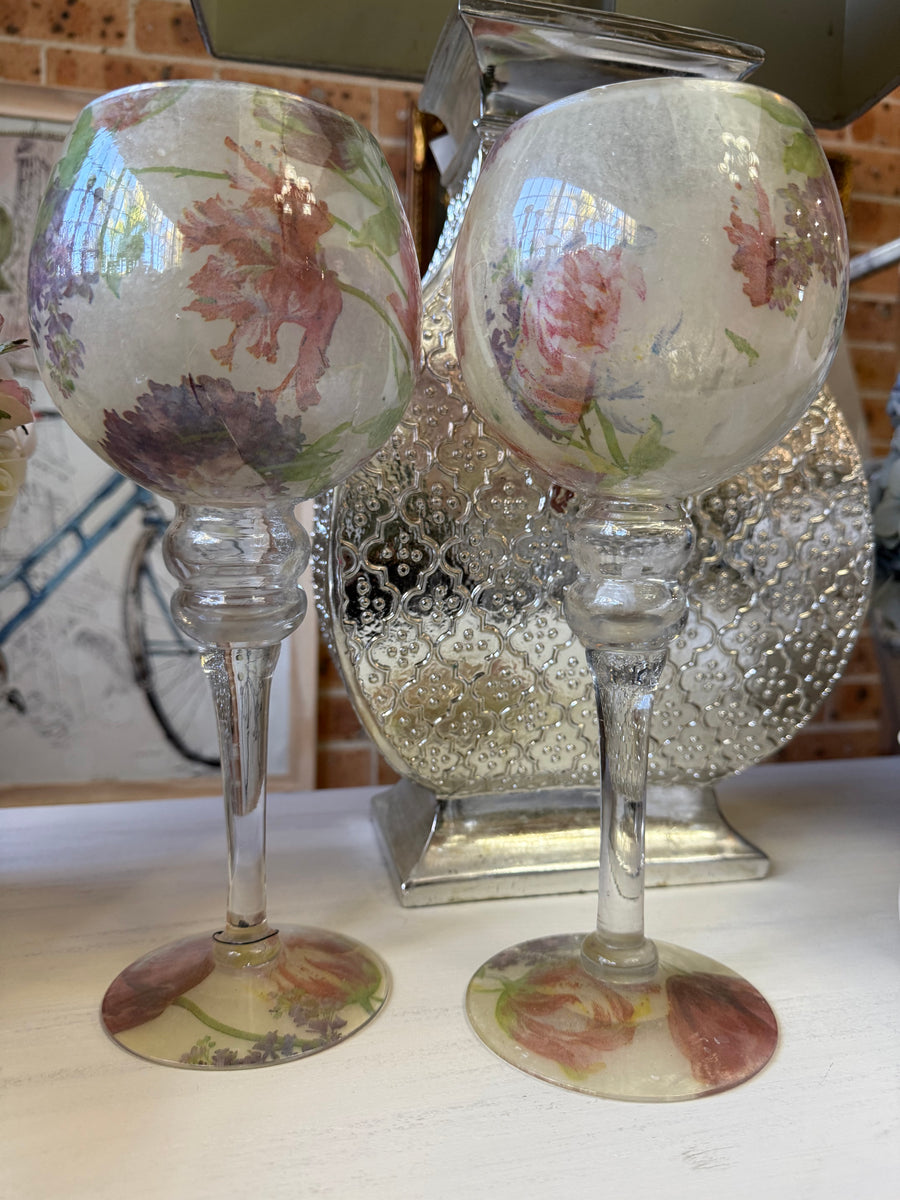 2 x Large Decorative Floral Glasses