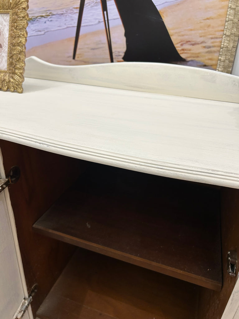 Vintage Dresser/ TV unit