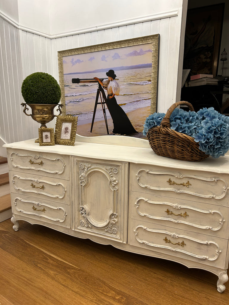 Vintage Dresser/ TV unit
