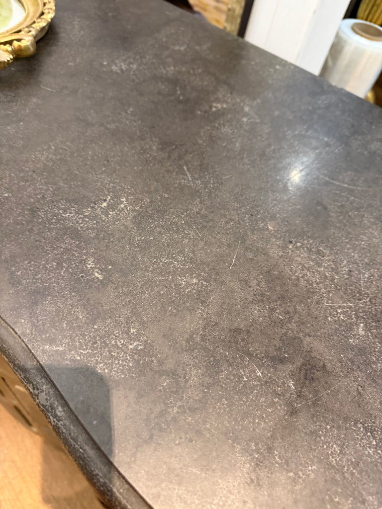 Large Dresser/Drawers