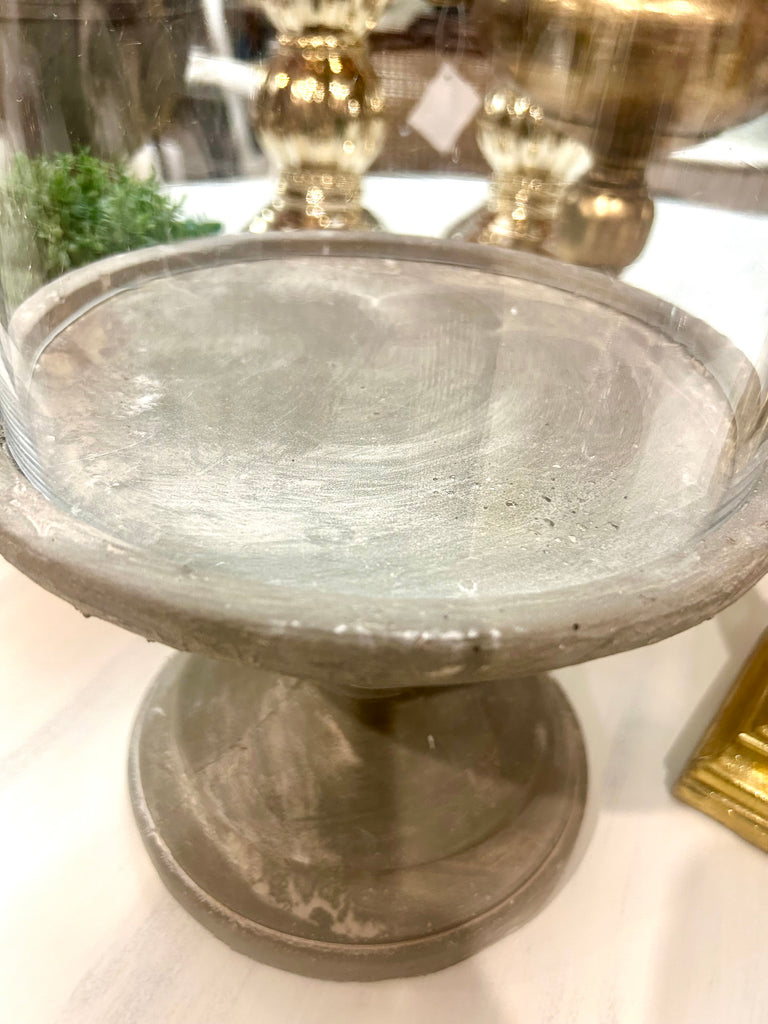 Cement stand with dome glass