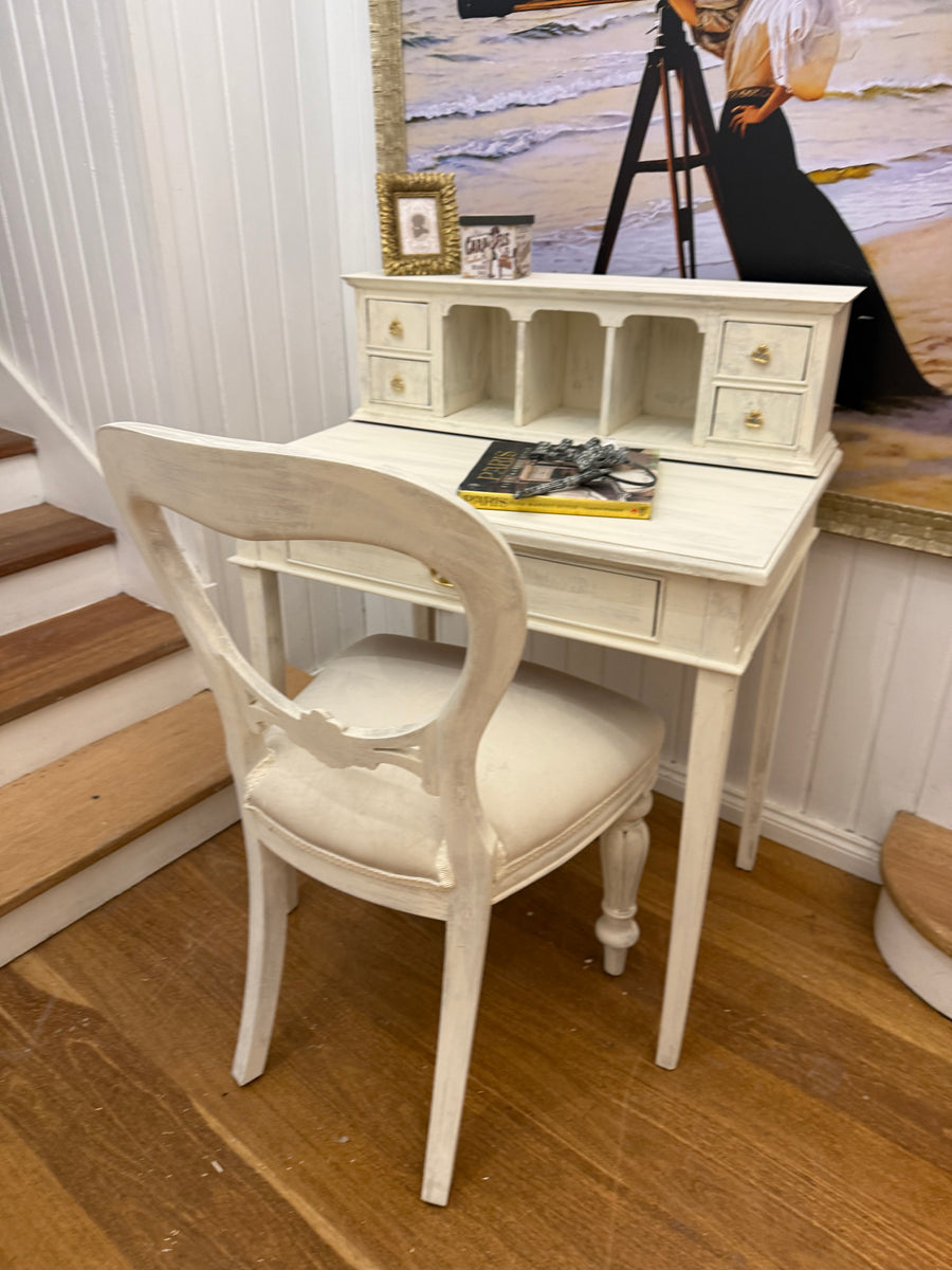Vintage French Provincial Style Desk/Secretaire and Chair