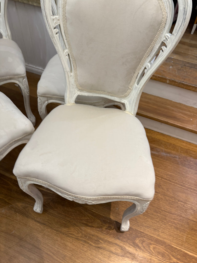 4 x Vintage Queen Anne French Provincial Dining Chairs