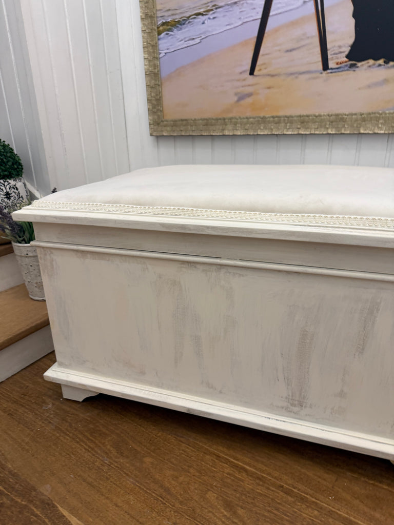 French Provincial Style Blanket Box/ Bench Seat