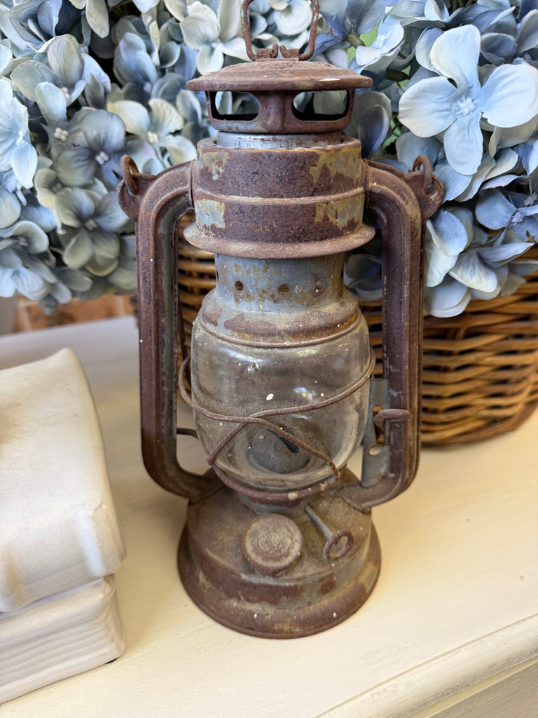 Small The Big Wheel Brand Oil Lamp