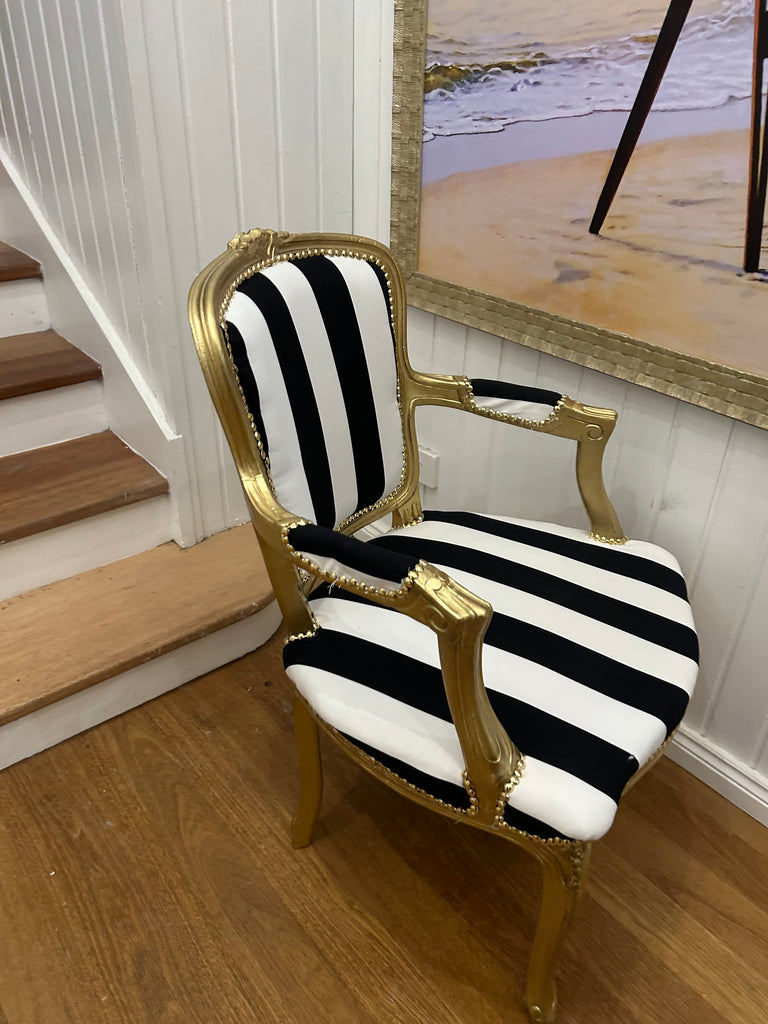 Vintage Queen Anne Armchair