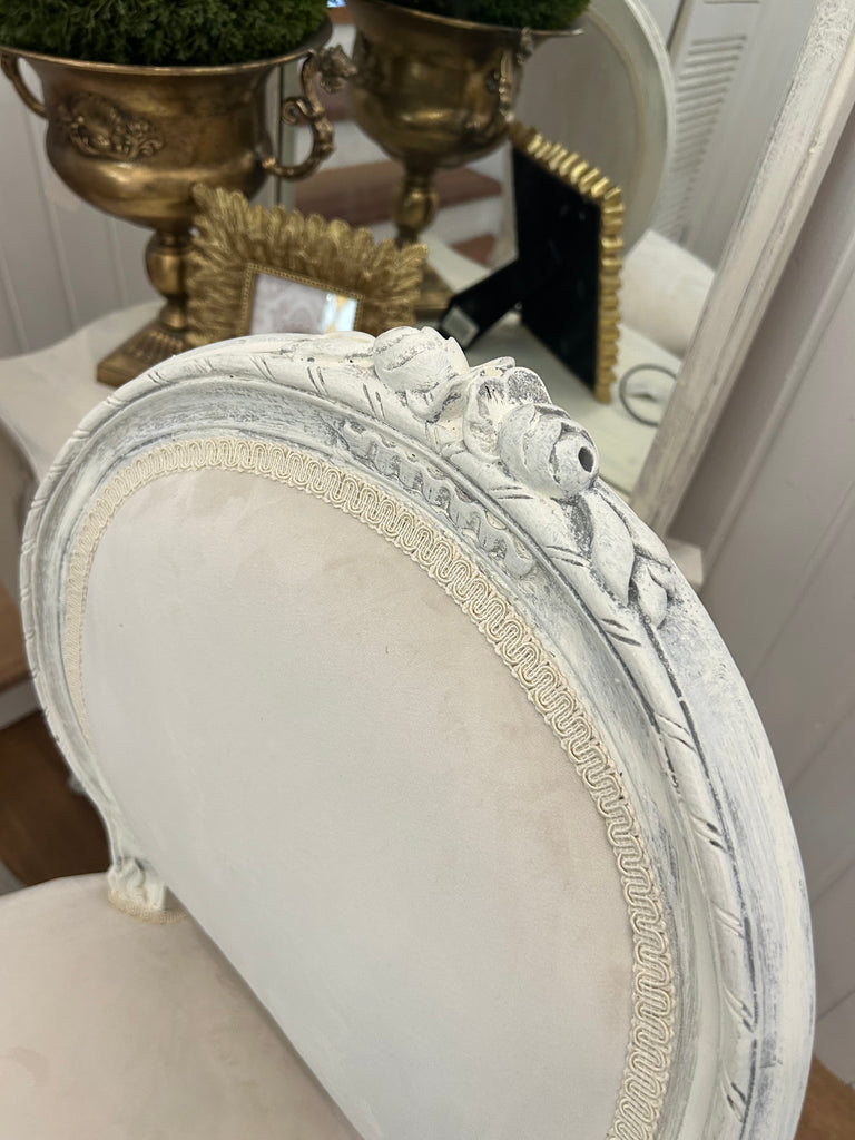2 x French Provincial Barstools