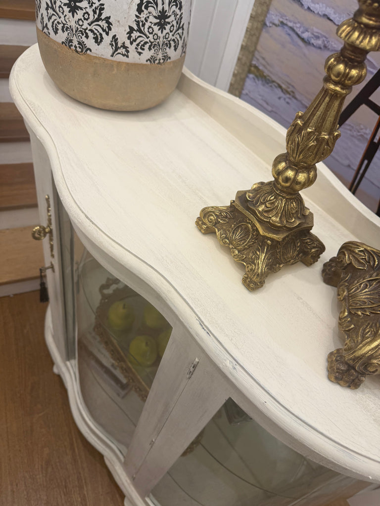 Vintage Queen Anne French Provincial Style Display Cabinet