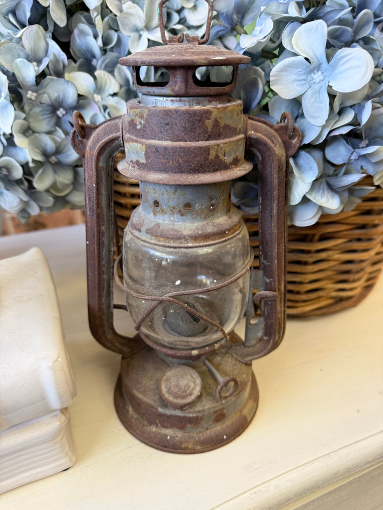 Small The Big Wheel Brand Oil Lamp