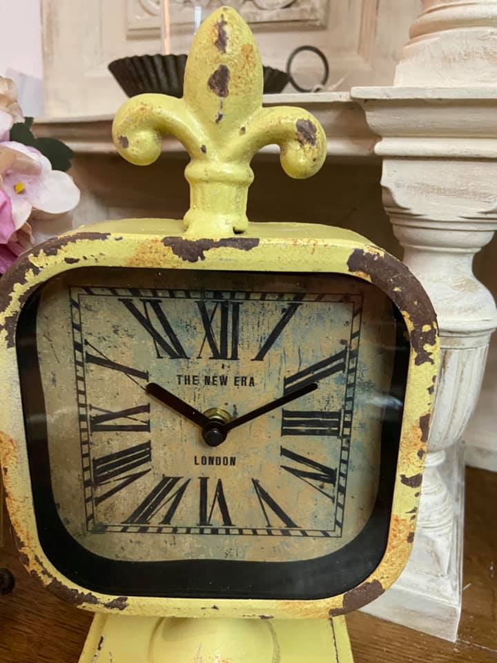 Rustic Table Clock