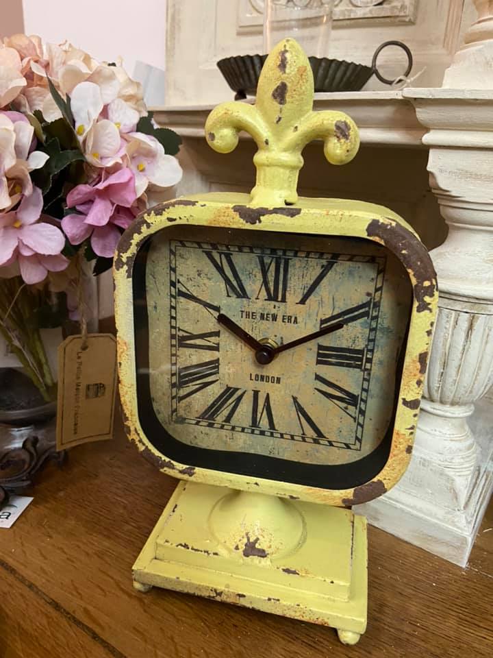 Rustic Table Clock