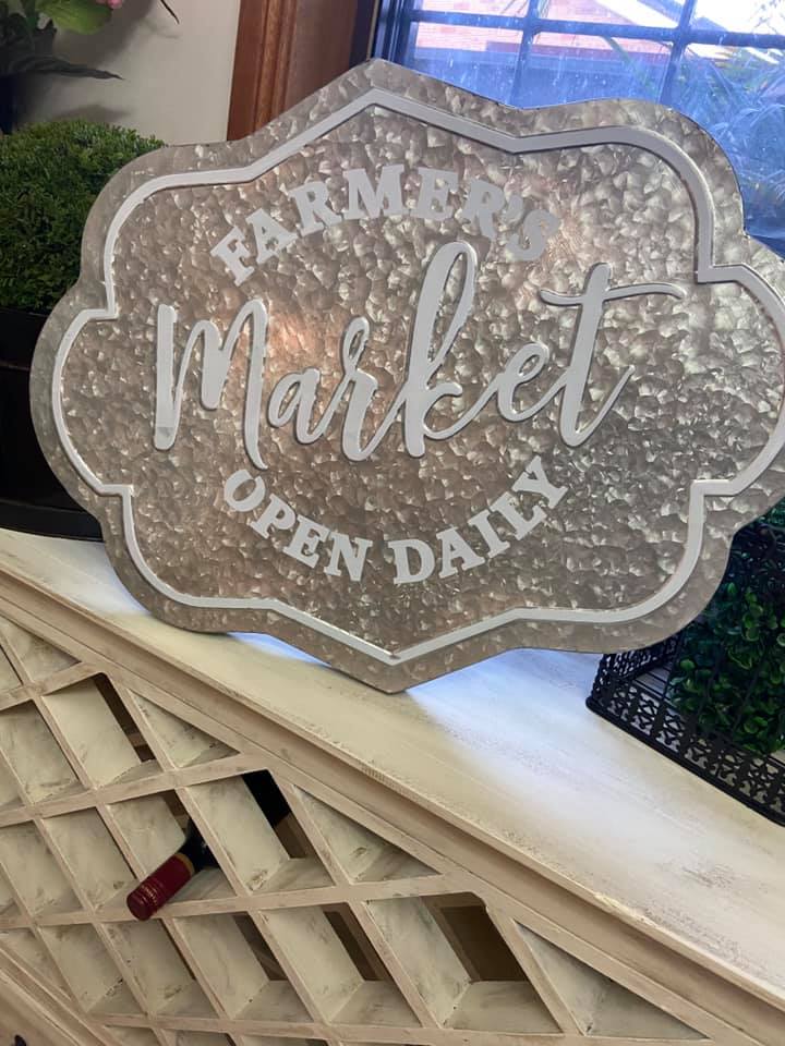 Metal Farmers Market Open Daily Sign