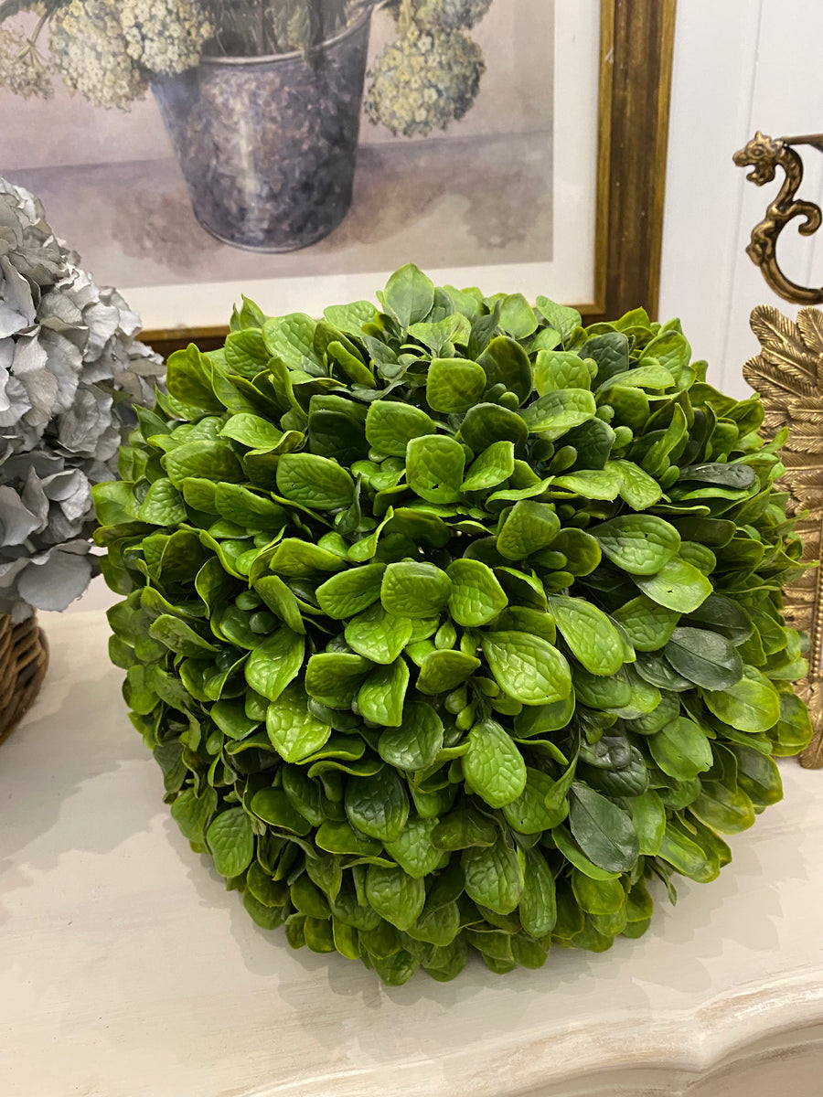 Topiary Ball 30cm