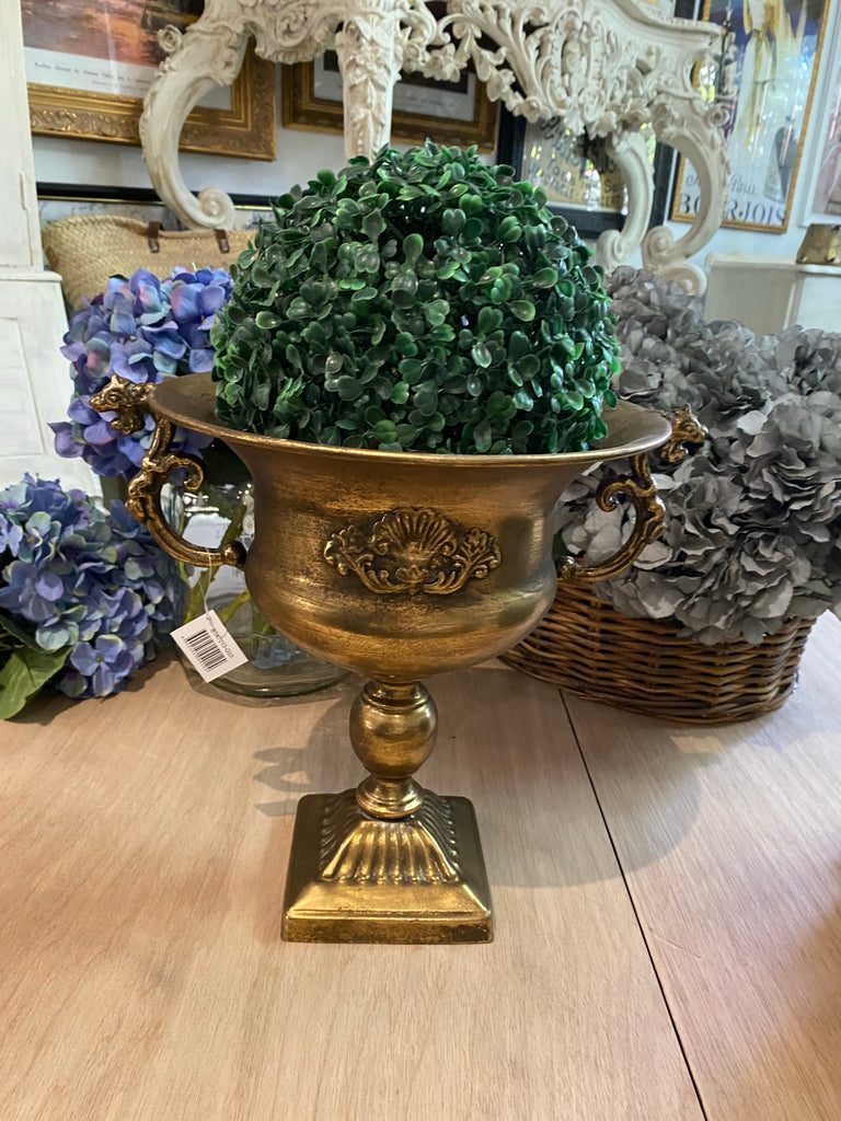 Vintage Look Urn