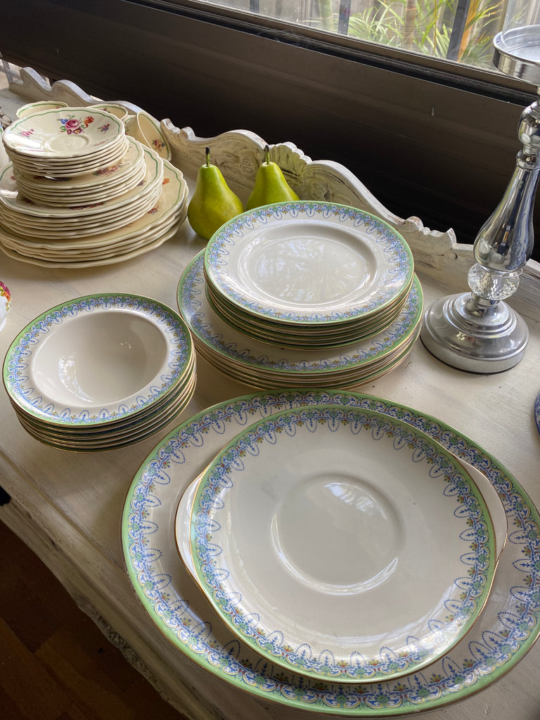 1920s Royal Doulton Princess D5846 Dinner Set