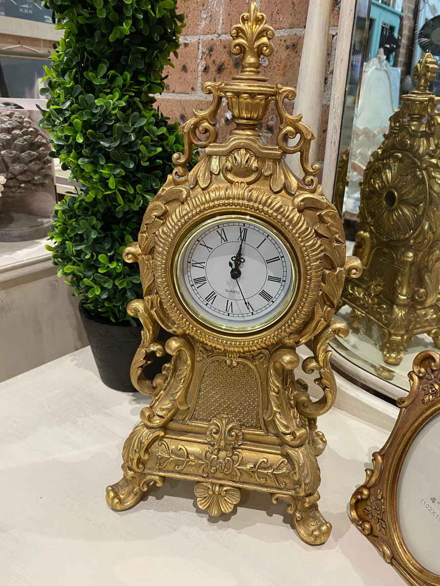 Fleur De Lys Clock