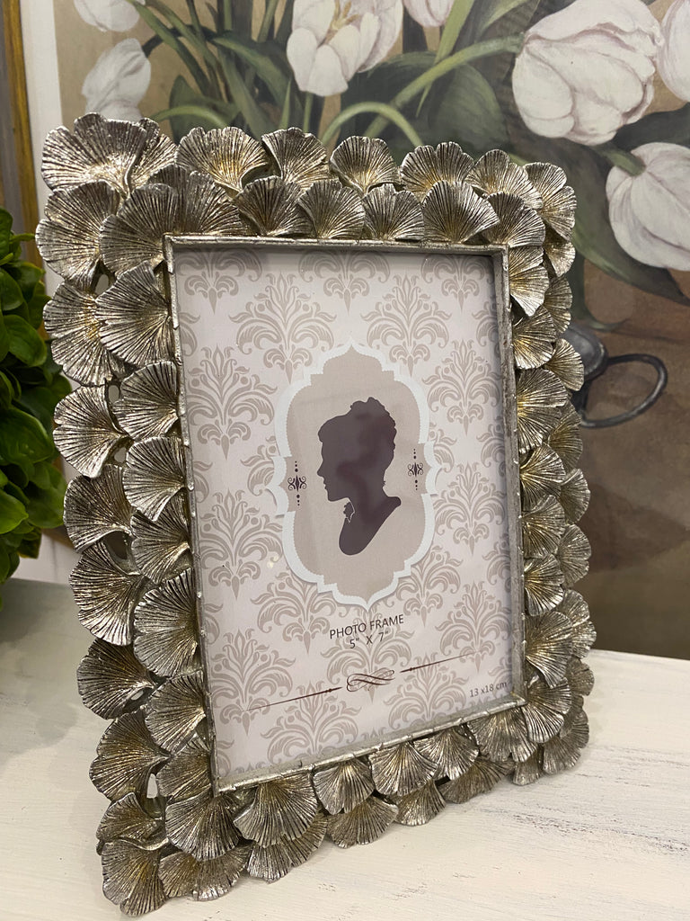 Antique Silver Coloured Leaf Photo Frame