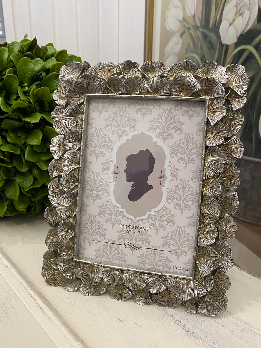 Antique Silver Coloured Leaf Photo Frame